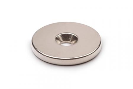 Неодимовый магнит-диск 50х5 мм с зенковкой 6.5/13 мм
